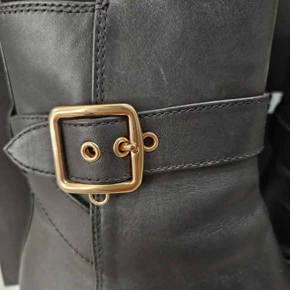 Coach womens lug boots. - Picture 4 of 5